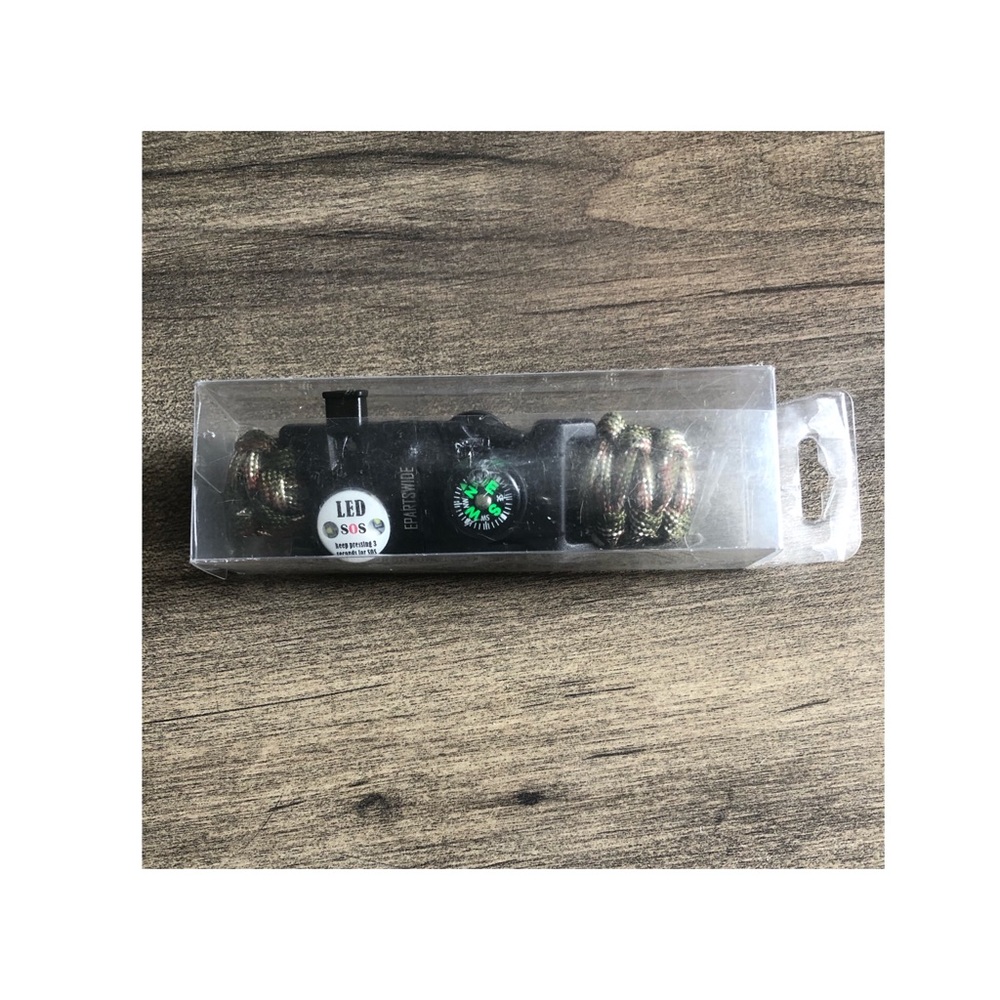 Camo Paracord Survival Bracelet